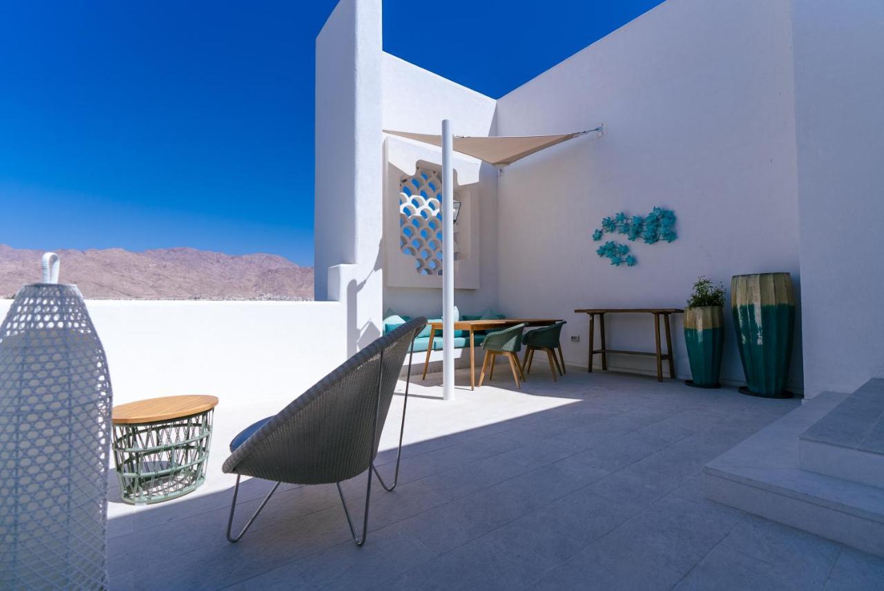 Cloud 7 Residences Ayla Aqaba Eksteriør billede 3D rendering of a rooftop terrace