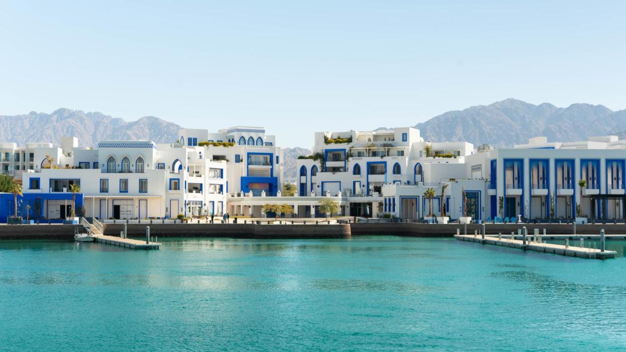 Cloud 7 Residences Ayla Aqaba Eksteriør billede Marina residential area